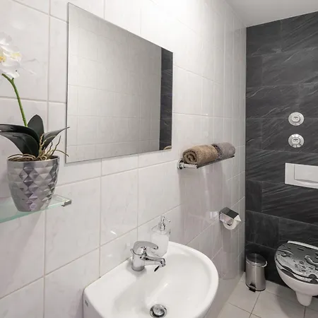 Altstadtliebe - Stadtmitte Am Bachhaus 艾森纳赫